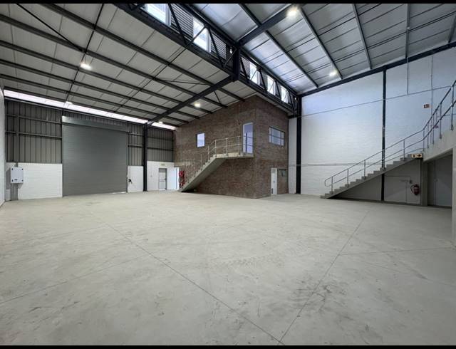 462.20M² WAREHOUSE TO LET IN FIRGROVE